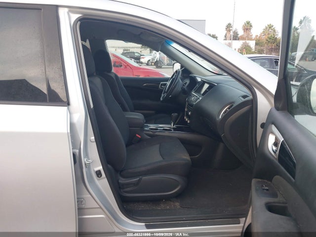 5N1DR2MN1HC679792 Nissan Pathfinder Sv