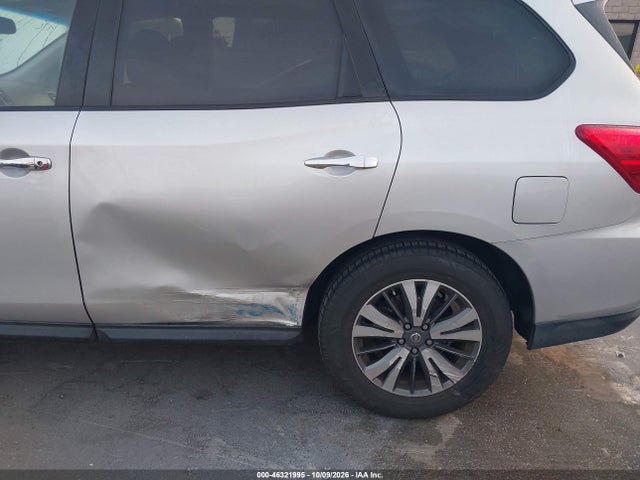5N1DR2MN1HC679792 Nissan Pathfinder Sv
