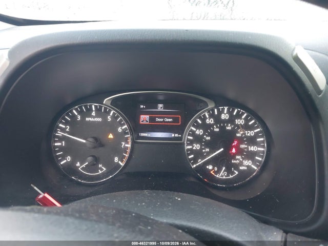 5N1DR2MN1HC679792 Nissan Pathfinder Sv