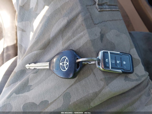 46322052 :رقم المزاد ، 2T3BF4DV4BW155332 vin ، 2011 Toyota Rav4 مزاد بيع