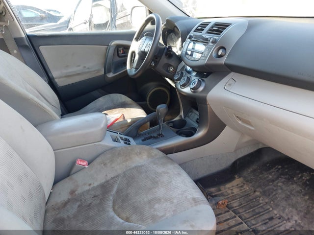 46322052 :رقم المزاد ، 2T3BF4DV4BW155332 vin ، 2011 Toyota Rav4 مزاد بيع