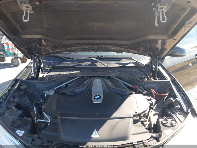 Продаж на аукціоні авто 2015 Bmw X5 Xdrive50i, vin: 5UXKR6C51F0J77950, номер лоту: 46322265