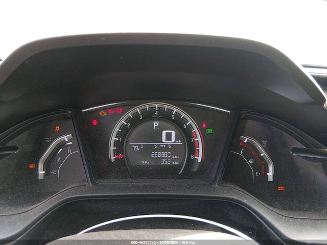 Продажа на аукционе авто 2018 Honda Civic Lx, vin: SHHFK7H29JU214747, номер лота: 46322393