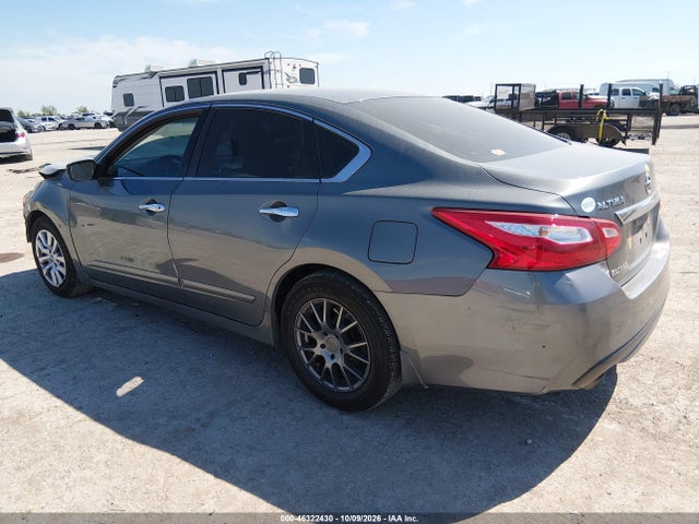 2017 Nissan Altima 2.5 S მანქანა იყიდება აუქციონზე, vin: 1N4AL3AP2HN307568, აუქციონის ნომერი: 46322430