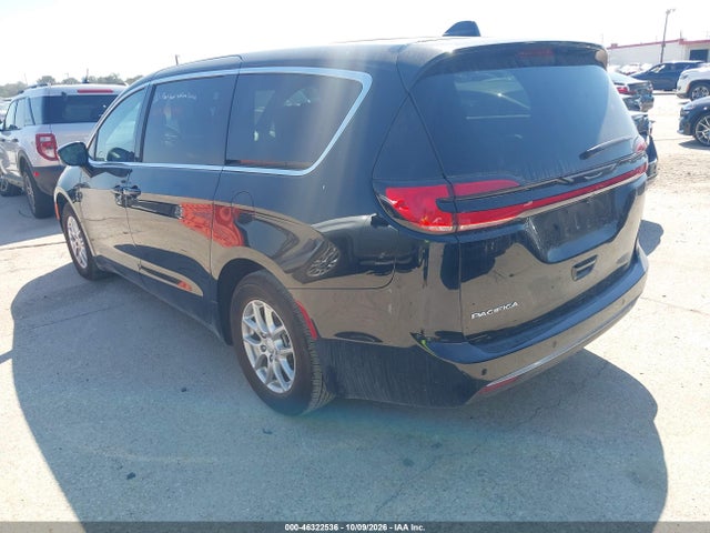 2027 Chrysler Pacifica მანქანა იყიდება აუქციონზე, vin: 2C4RC1BG3VR556315, აუქციონის ნომერი: 46322536