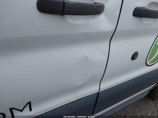 Ford Transit-250 2018 1FTYR2CG5JKA52131 Image 14