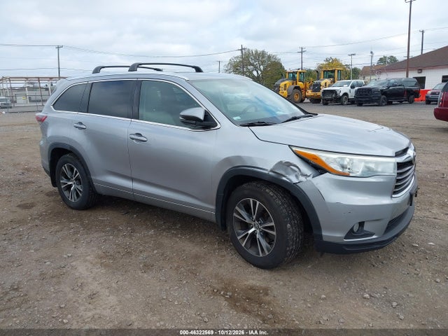 46322569 :رقم المزاد ، 5TDJKRFH3GS354845 vin ، 2016 Toyota Highlander Xle V6 مزاد بيع