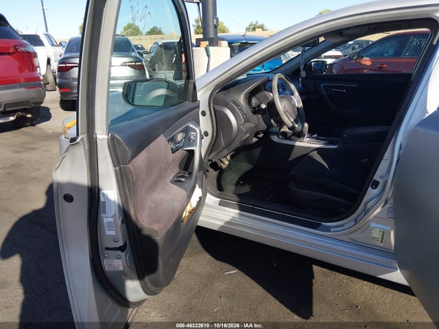 46322610 :رقم المزاد ، 1N4AL3AP6FC231720 vin ، 2015 Nissan Altima 2.5 Sv مزاد بيع