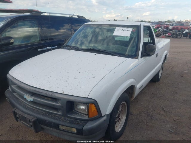 1997 Chevrolet S-10 Fleetside მანქანა იყიდება აუქციონზე, vin: 1GCCS1446VK185922, აუქციონის ნომერი: 46322699
