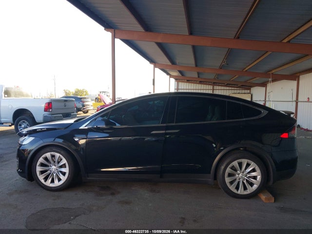 Tesla Model X 60d/70d/75d/90d/p100d 2016 5YJXCBE21GF012181 Image 14