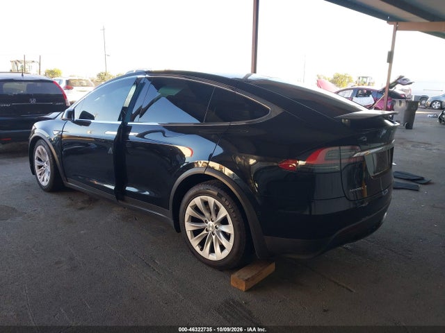 Tesla Model X 60d/70d/75d/90d/p100d 2016 5YJXCBE21GF012181 Image 3