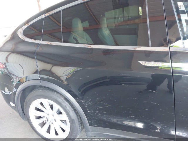 Tesla Model X 60d/70d/75d/90d/p100d 2016 5YJXCBE21GF012181 Image 8