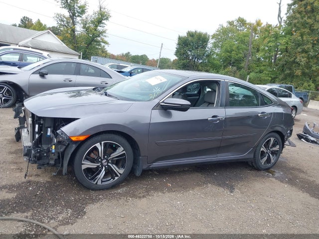Продаж на аукціоні авто 2017 Honda Civic Touring, vin: 19XFC1F95HE205331, номер лоту: 46322758