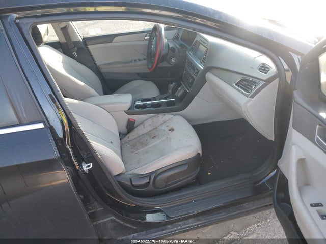 Продажа на аукционе авто 2016 Hyundai Sonata Se, vin: 5NPE24AF2GH304373, номер лота: 46322776