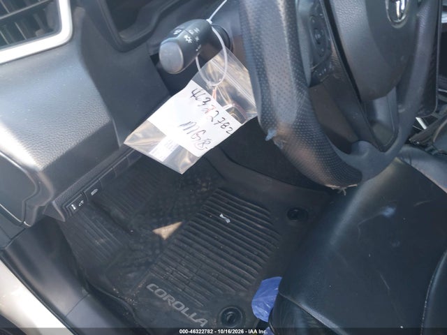 46322782 :رقم المزاد ، JTDEAMDE6MJ008619 vin ، 2021 Toyota Corolla Hybrid Le مزاد بيع