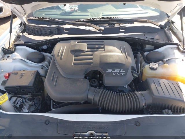 Dodge Charger Sxt Rwd 2022 2C3CDXBG5NH208371 Image 10