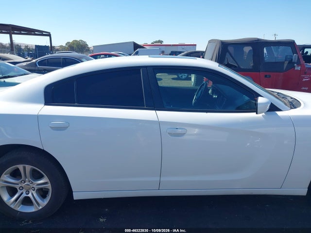 Dodge Charger Sxt Rwd 2022 2C3CDXBG5NH208371 Image 14