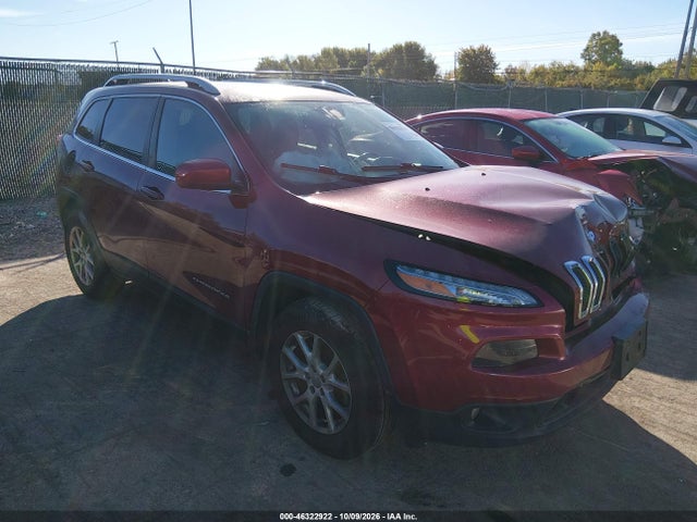 2017 Jeep Cherokee Latitude 4x4 მანქანა იყიდება აუქციონზე, vin: 1C4PJMCS6HW583103, აუქციონის ნომერი: 46322922
