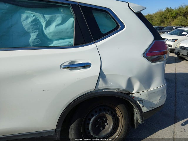 46322945 :رقم المزاد ، 5N1AT2MV4FC883777 vin ، 2015 Nissan Rogue S مزاد بيع