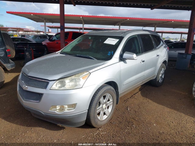 46323017 :رقم المزاد ، 1GNKRGED3BJ386081 vin ، 2011 Chevrolet Traverse 1lt مزاد بيع