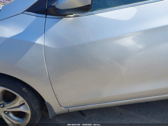 Продаж на аукціоні авто 2013 Hyundai Elantra Gt, vin: KMHD35LE5DU124045, номер лоту: 46323190
