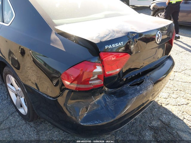 Volkswagen PASSAT SE 2014 1VWBT7A35EC054155 Image 12