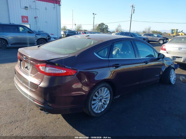 46323198 :رقم المزاد ، 3FA6P0LU1DR311923 vin ، 2013 Ford Fusion Hybrid Se مزاد بيع
