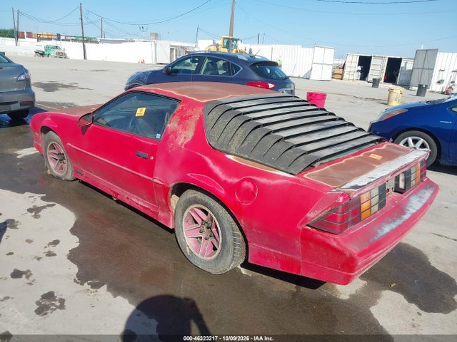 46323217 :رقم المزاد ، 1G1FP23T0LL119086 vin ، 1990 Chevrolet Camaro Rs مزاد بيع