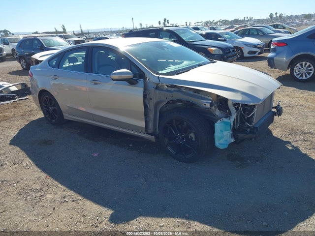 46323262 :رقم المزاد ، 3FA6P0HD0KR201578 vin ، 2019 Ford Fusion Se مزاد بيع