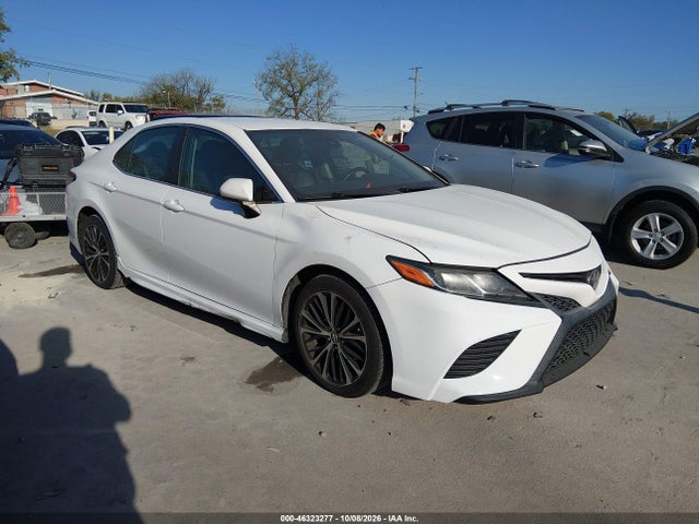 2018 Toyota Camry Se მანქანა იყიდება აუქციონზე, vin: 4T1B11HK4JU146117, აუქციონის ნომერი: 46323277