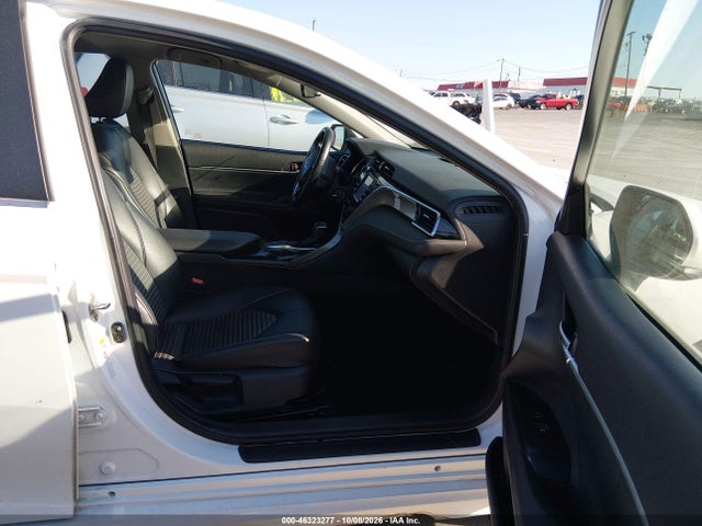 2018 Toyota Camry Se მანქანა იყიდება აუქციონზე, vin: 4T1B11HK4JU146117, აუქციონის ნომერი: 46323277