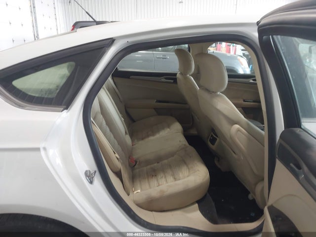 46323305 :رقم المزاد ، 3FA6P0H70GR172911 vin ، 2016 Ford Fusion Se مزاد بيع