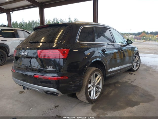 Audi Q7 3.0t Premium 2017 WA1VAAF71HD023377 Image 4