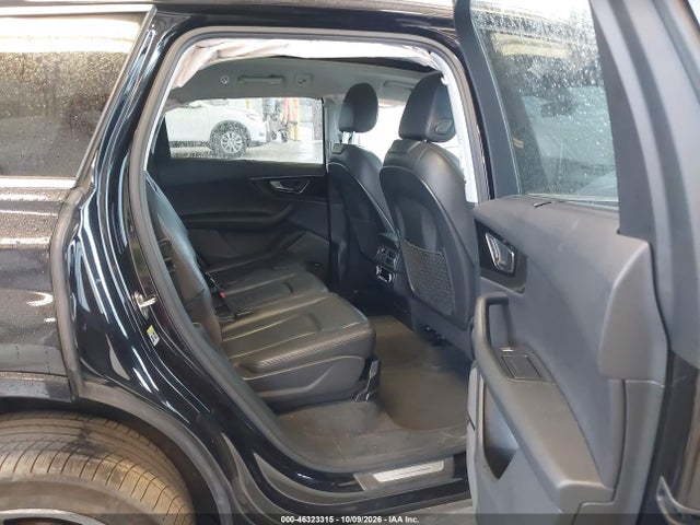 Audi Q7 3.0t Premium 2017 WA1VAAF71HD023377 Image 8