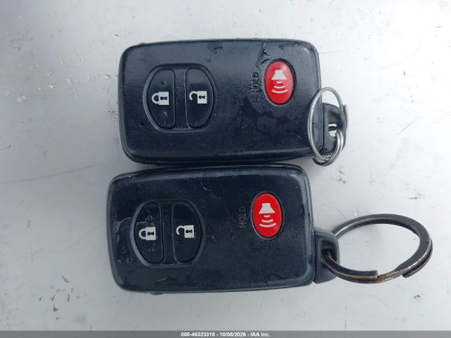 Auction sale of the 2015 Toyota Prius Two, vin: JTDKN3DU9F1997401, lot number: 46323318