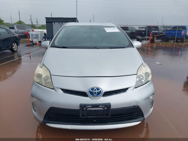 Auction sale of the 2015 Toyota Prius Two, vin: JTDKN3DU9F1997401, lot number: 46323318