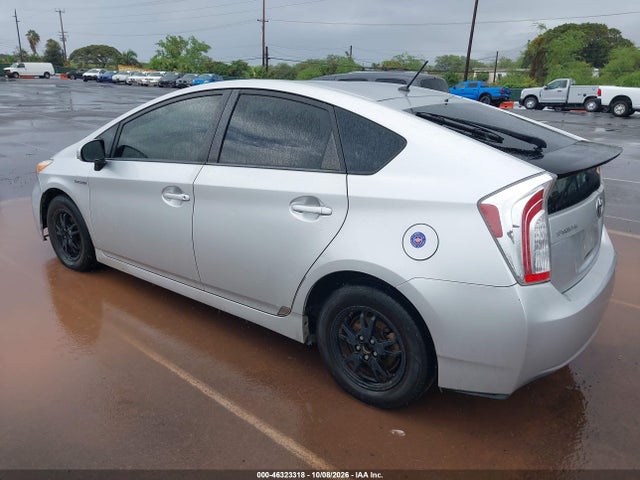 Auction sale of the 2015 Toyota Prius Two, vin: JTDKN3DU9F1997401, lot number: 46323318