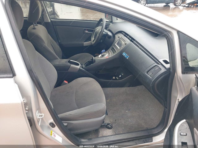 Auction sale of the 2015 Toyota Prius Two, vin: JTDKN3DU9F1997401, lot number: 46323318