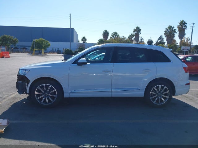 Продажа на аукционе авто 2018 Audi Q7 3.0t Premium, vin: WA1VAAF78JD013791, номер лота: 46323347