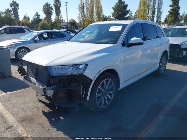 Продажа на аукционе авто 2018 Audi Q7 3.0t Premium, vin: WA1VAAF78JD013791, номер лота: 46323347