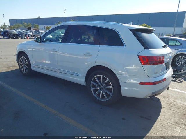 Продажа на аукционе авто 2018 Audi Q7 3.0t Premium, vin: WA1VAAF78JD013791, номер лота: 46323347
