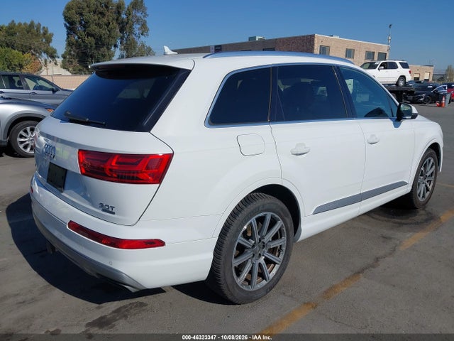 Продажа на аукционе авто 2018 Audi Q7 3.0t Premium, vin: WA1VAAF78JD013791, номер лота: 46323347