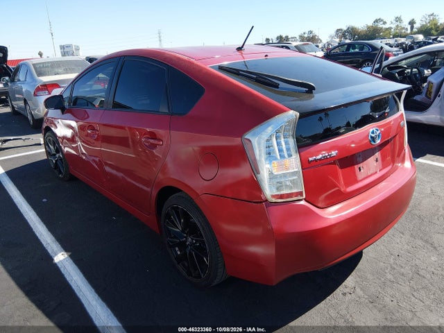 Toyota Prius Two 2015 JTDKN3DU8F0440260 Image 3
