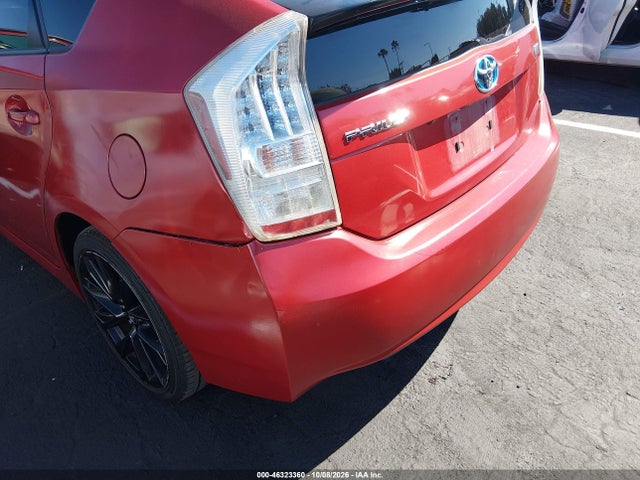 Toyota Prius Two 2015 JTDKN3DU8F0440260 Image 6
