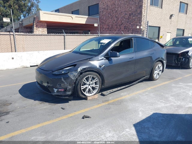 Продаж на аукціоні авто 2024 Tesla Model Y Long Range Dual Motor All-wheel Drive, vin: 7SAYGDEE7RF075001, номер лоту: 46323397