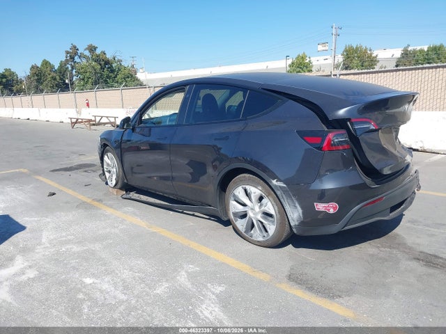 Продаж на аукціоні авто 2024 Tesla Model Y Long Range Dual Motor All-wheel Drive, vin: 7SAYGDEE7RF075001, номер лоту: 46323397