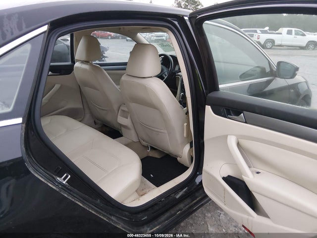 Продаж на аукціоні авто 2015 Volkswagen Passat 1.8t Limited Edition, vin: 1VWAT7A38FC109288, номер лоту: 46323455