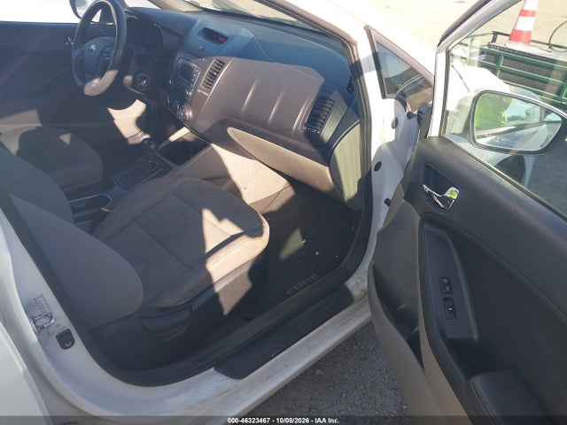 Продажа на аукционе авто 2014 Kia Forte Lx, vin: KNAFX4A65E5144215, номер лота: 46323467