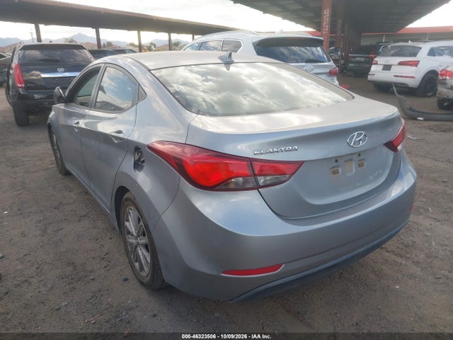 5NPDH4AE1FH641021 Hyundai ELANTRA SE
