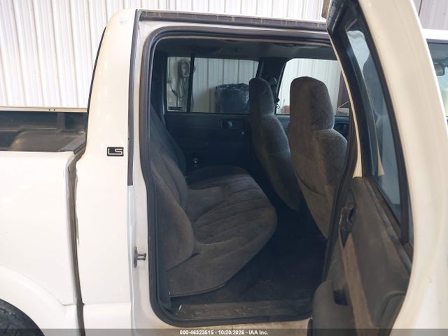 Aukcja sprzedaży 2002 Chevrolet S-10 Ls, vin: 1GCDT13W52K127154, numer aukcji: 46323515